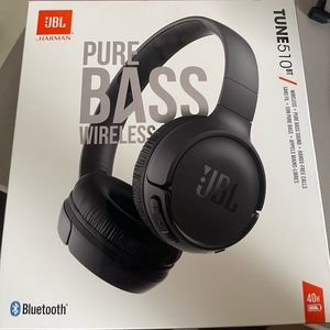 JBL Tune 510BT Wireless On-Ear Bluetooth Headphones - Black
